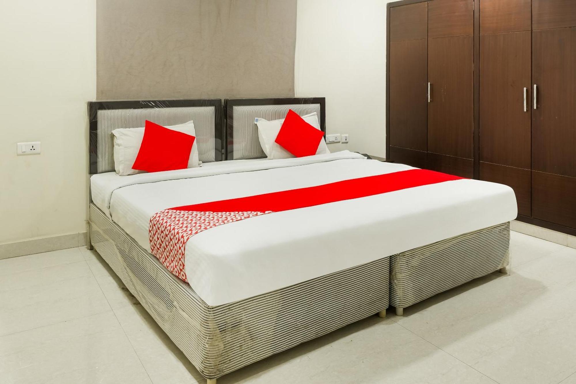 Hotel O Karthikeya Pride Виджаявада Экстерьер фото