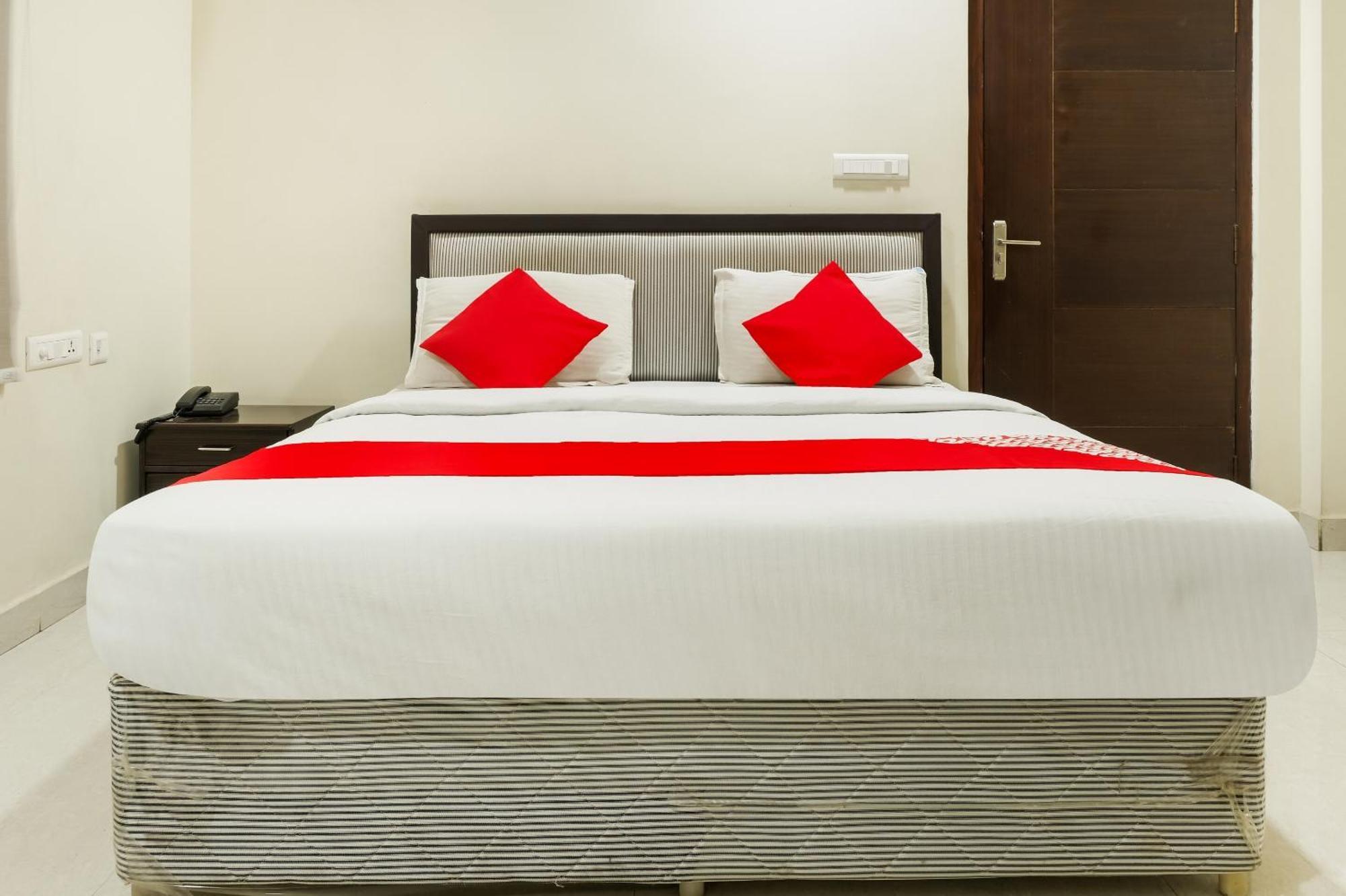 Hotel O Karthikeya Pride Виджаявада Экстерьер фото